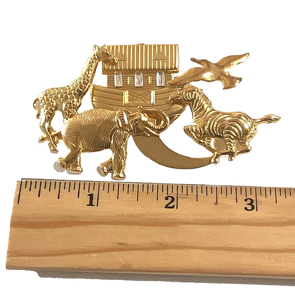 Noahs Ark 3" Brooch Pin Gold Tone Crystals Christian Religious Animals Bible NEW - Picture 4 of 5
